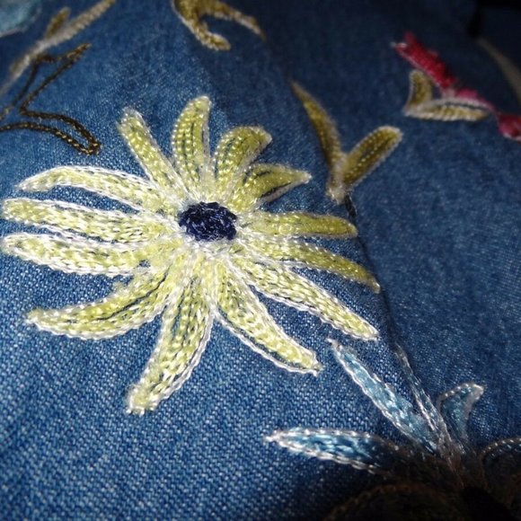 Studio Works Denim Jacket Embroidered Flowers Sz S - Picture 6 of 12